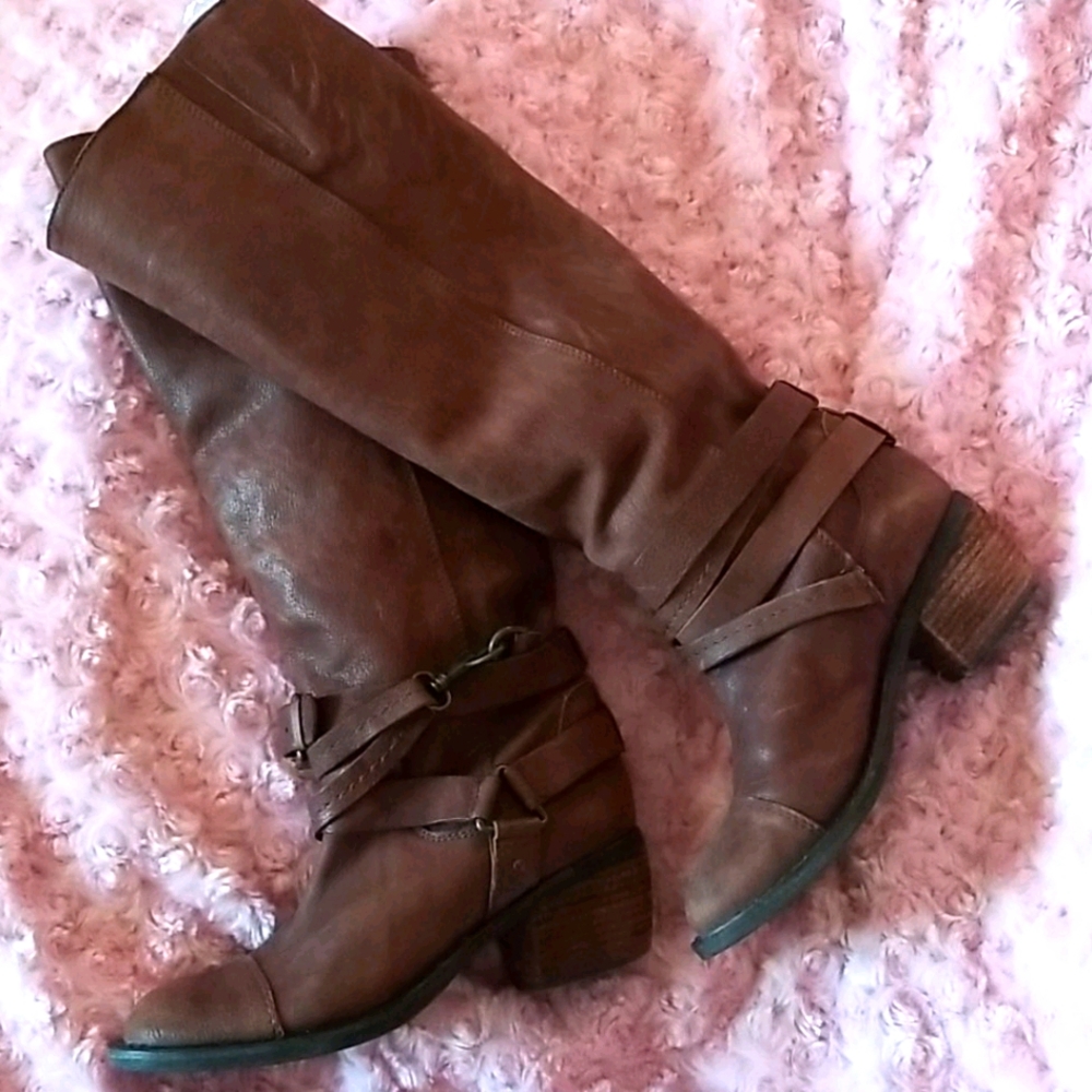 Gianni Bini Boots